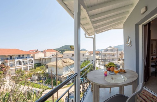 Nidri Apartment | One-Bedroom Premium Apartment with Ocean View