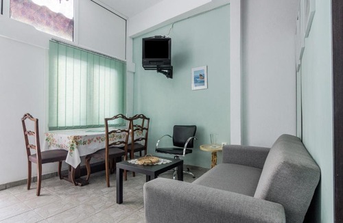 Kallithea Apartment | One Comfy Studio in Kallithea