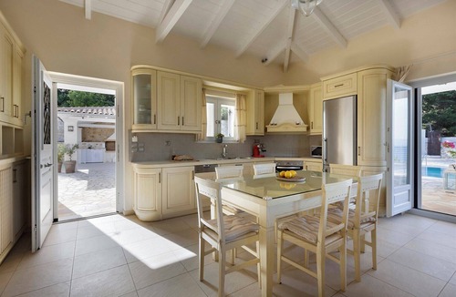 Antipaxos Villa | Oneiro - Three Bedroom Villa, Sleeps 6