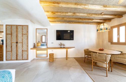 Perissa Hotel | Opalia Suites