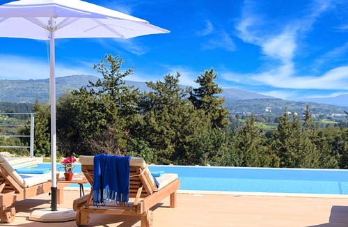 Apokoronas House | Orientem Villa Beheizter Pool by Interhome