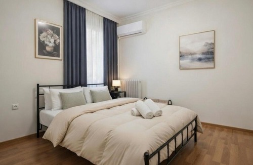 Vyronas Apartment | Pagkrati Elegant Studio