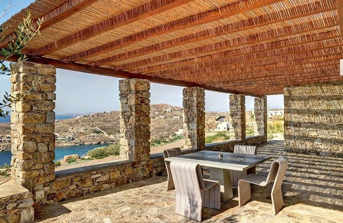 Mykonos Town Villa | Palatial Mykonos Villa | Villa Empire State | 5 Bedroom | Helipad | Basketball.