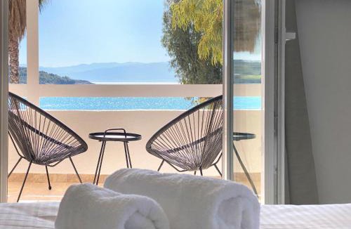 Kilada Apartment | Palm Suite Blue