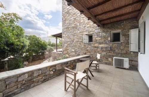 Livadi Apartment | Palos Studios