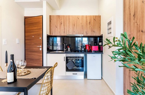 Pasalimani Apartment | Pame Rentals – Olive Superior Studio C2