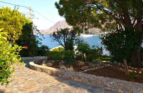 Chania House | Panoramic Seaview Holiday House