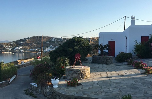 Agios Ioannis Apartment | Panoramic view apartment for 2 people near Ornos beach