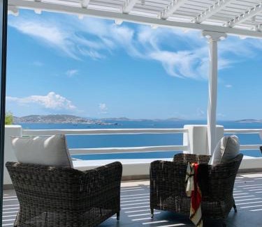 Agios Stefanos Apartment | Panoramic Villa Mykonos