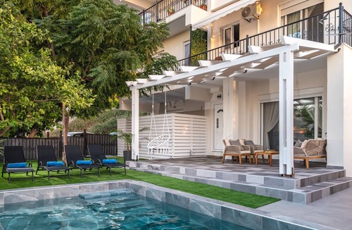 Filerimos Villa | Paradissia Luxe Villa with Private Swimming Pool