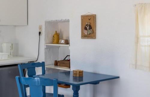 Adamas House | Paraspori