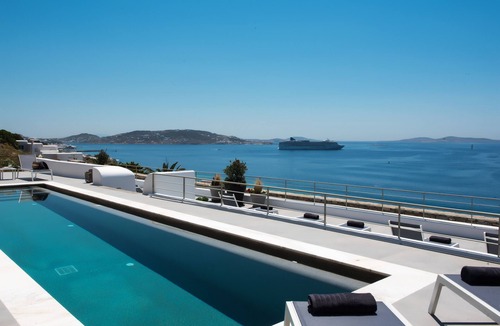 Tourlos Villa | Pasithea Villas Mykonos | Villa Charity
