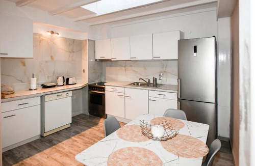 Mitilinii Apartment | Peaceful Getaways in Samos