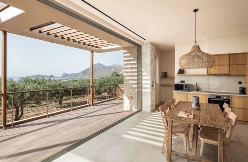 Limeniskos Villa | Peaceful Melissa Villas,2 pools, 5 BR, BBQ