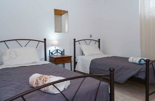 idhra House | Peaceful Saronic Haven - Hydra Melina&George Home