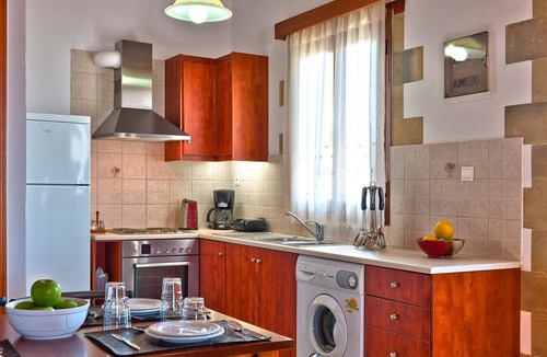 Plaka Apartment | Pegasos Maisonette, 2 BD, 2 BA, 350 meters from sandy beach