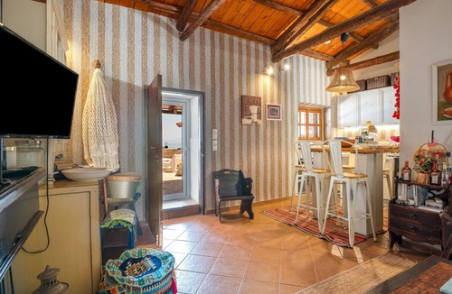 Kato Diminio Villa | Peloponnese Beachfront Villa (Gelinas Beach house)