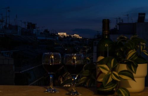 Agios Panteleimonas Apartment | Penthouse with Acropolis view in Attiki Metro