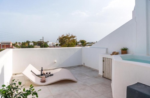 Perissa Apartment | Perissa Libero Suites-Private Jetted Tub- Adults Only