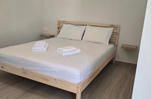 Himare Apartment | PH Olive Mountain Escape in Himarë