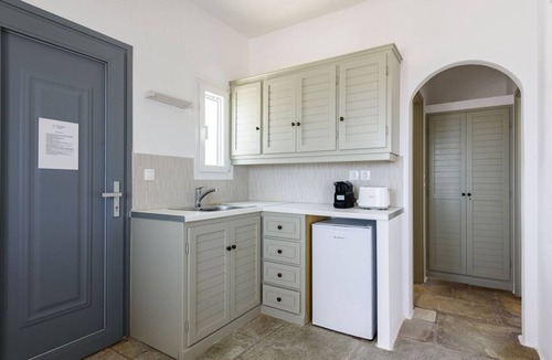 Piso Livadi Apartment | Phaedrus Living: Paros Cycladic Residences 9