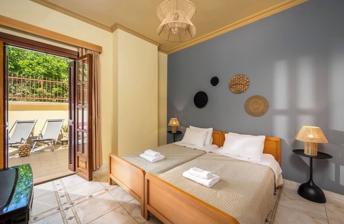 Symi House | Pinotsi Room 5 -2 single