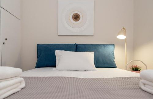Pasalimani Apartment | Piraeus Passalimani Central up to 5 , near Metro