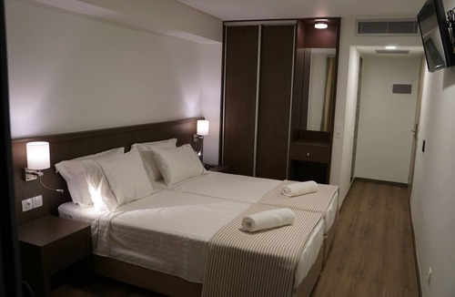 Piraeus Hotel | Piraeus Port Hotel
