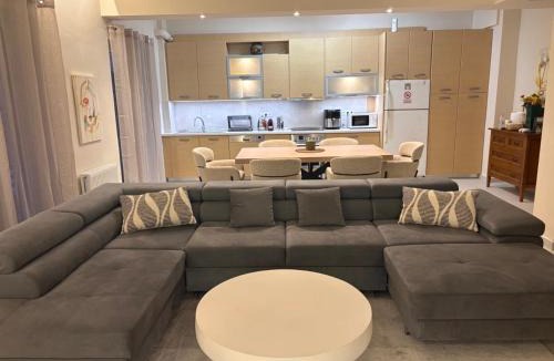Pasalimani Apartment | Pireaus Center Apartment
