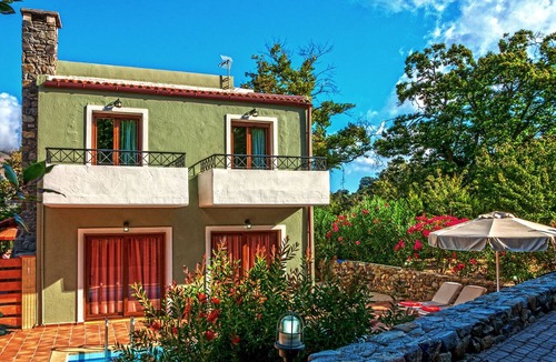 Milia Villa | Pool and jacuzzi villa near Elafonisi beach
