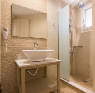 Karpathos Town Apartment | Porfyris Studios and Apartments