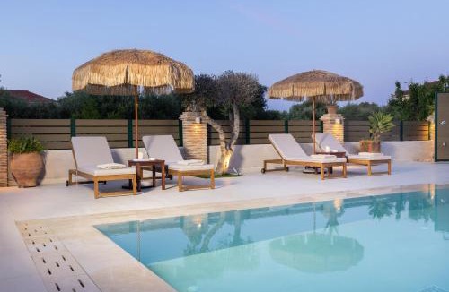 Agrilia House | Porta Verde Luxury Residence, By TK Premium Stays