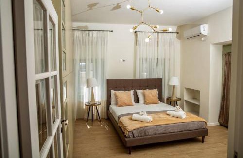 Lavrio Apartment | Portfront Neoclassical Gem in Lavrio