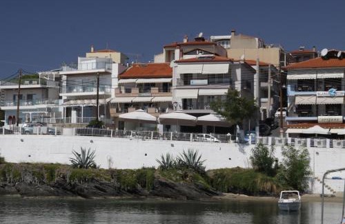 Neos Marmaras Apartment | PortoDream Studios & Apartments