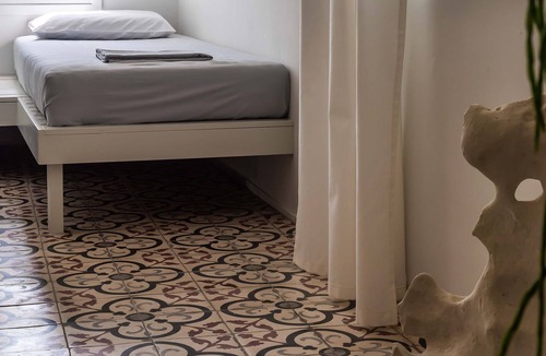 Milos House | Pozolani House