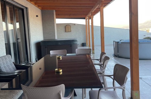 Tirana Apartment | Private Rooftop: Hot Tub, Pool, BBQ 3BR