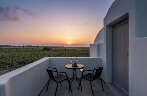 Kamari Villa | Private Sea-View Jacuzzi Villa