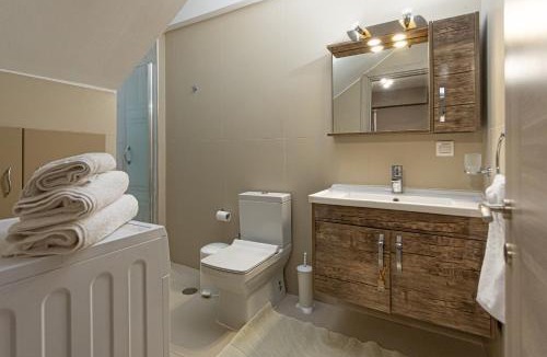 Agios Minas Apartment | Quiet Cosy apartment near Karfas Beach