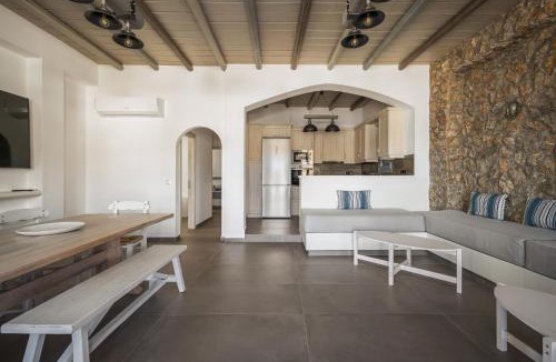 Livadi Apartment | Rada Residence