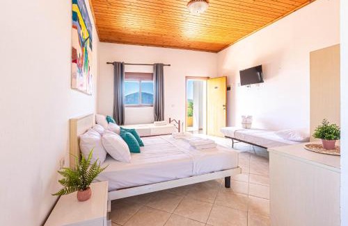 Orikum Apartment | Radhima Sea View Studio Apt 5 - Kitchen, Parking & Balcony