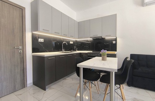 Katerini Apartment | Rael Studio · Άνετο και ιδιωτικό · Παραλία σε λίγα λεπτά