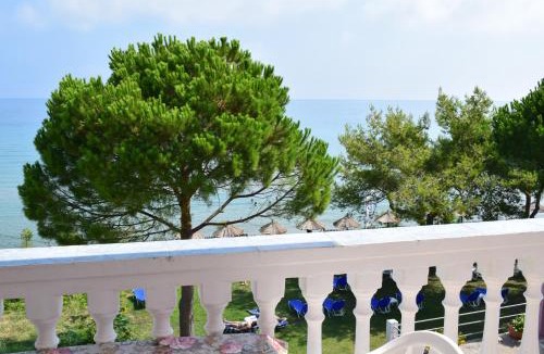 Amoudi Apartment | Red Sun Apartments