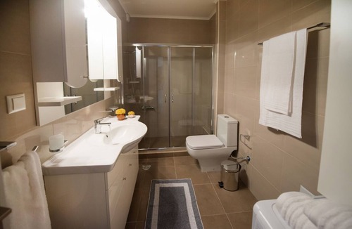 Kariotai Apartment | Regalo Apartment With 2 Bedrooms For 6 Guests/N 6