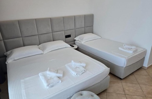 Qazim Pali Hotel | Rei Hotel