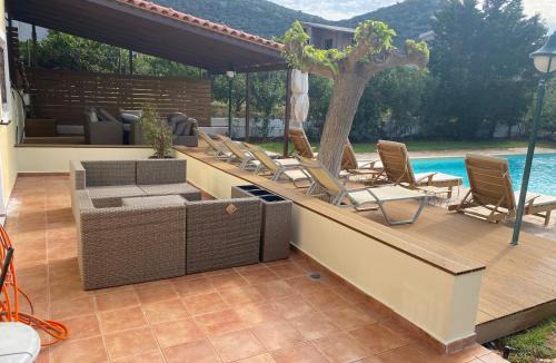 Palaia Fokaia Villa | Relaxing Villa with Swimming Pool and Garden