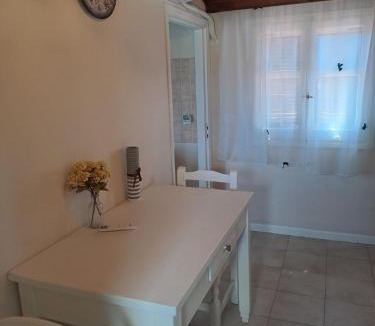 Melikia Apartment | Retire Alefkimmon