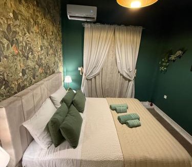 Khalkis Apartment | RHODESIA guest house