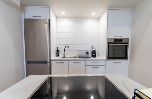 Ayios Thomas Apartment | Riza apartment vith pool and Mountain View