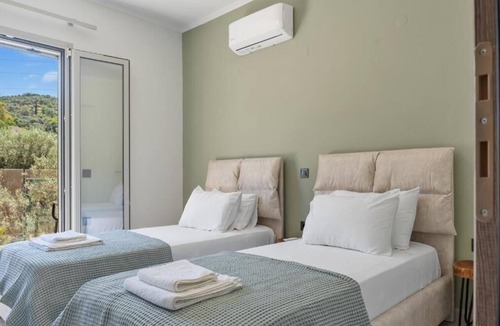 Apolpaina Hotel | Robin's | Green apartment