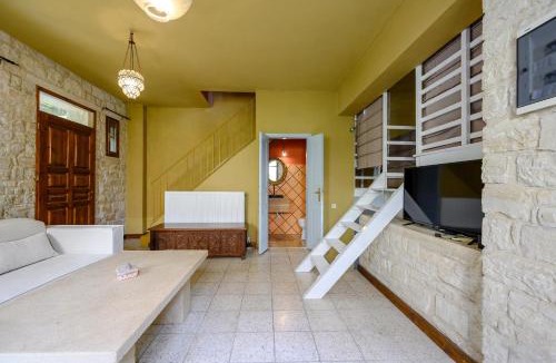 Lampini Villa | Rogalida